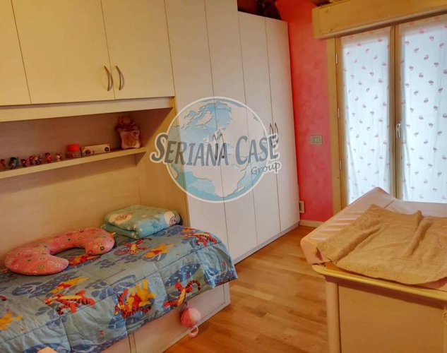 Grazioso trilocale con box doppio e posto auto Albino