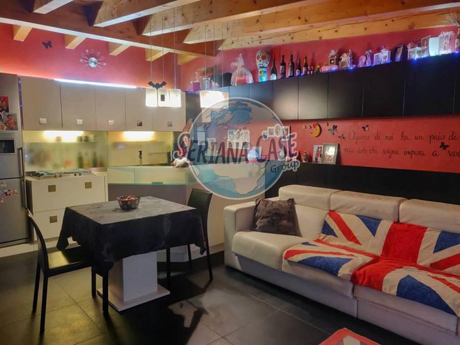 Grazioso trilocale con box doppio e posto auto Albino