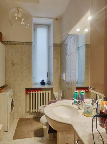 Prezzo introvabile! Trilocale abitabile subito con cantina Albino