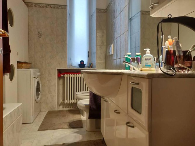 Prezzo introvabile! Trilocale abitabile subito con cantina Albino