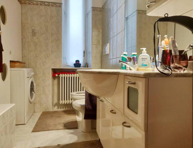 Prezzo introvabile! Trilocale abitabile subito con cantina Albino