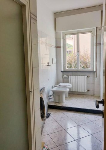 Prezzo incredibile, trilocale con box ristrutturato Albino