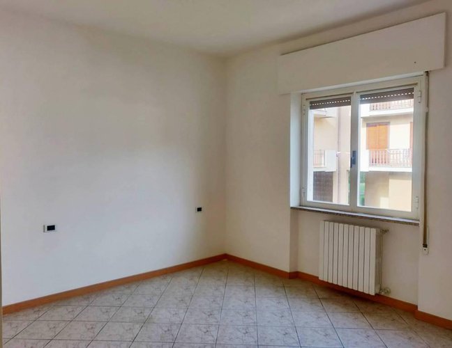 Prezzo incredibile, trilocale con box ristrutturato Albino