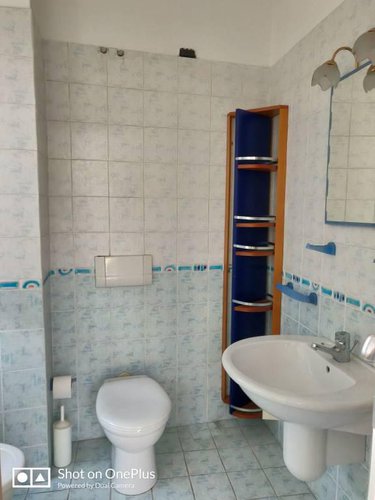 Trilocale adattabile a quadri di 125, box compreso Albino