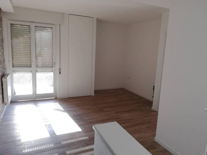 Nuova ristrutturazione! Trilocale con posto auto coperto. Nembro