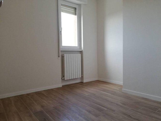 Nuova ristrutturazione! Trilocale con posto auto coperto. Nembro