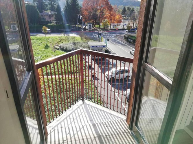 Nuova ristrutturazione! Trilocale con posto auto coperto. Nembro