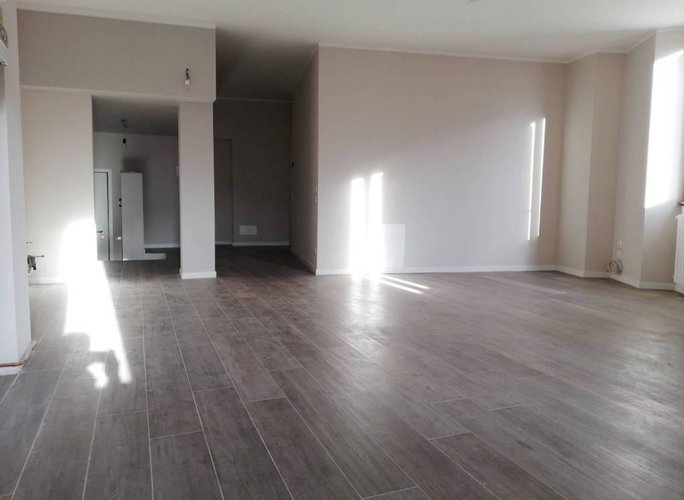 Nuovissimo trilocale con cantina, centralissimo Albino Albino