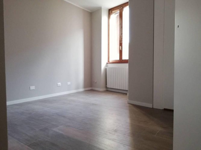 Nuovissimo trilocale con cantina, centralissimo Albino Albino