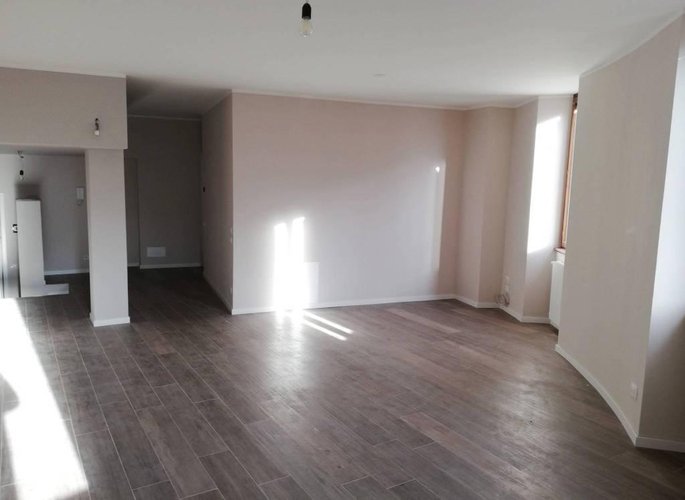 Nuovissimo trilocale con cantina, centralissimo Albino Albino