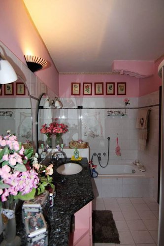 vicinanze Piazza Sant'Anna in casetta con giardino e box Bergamo