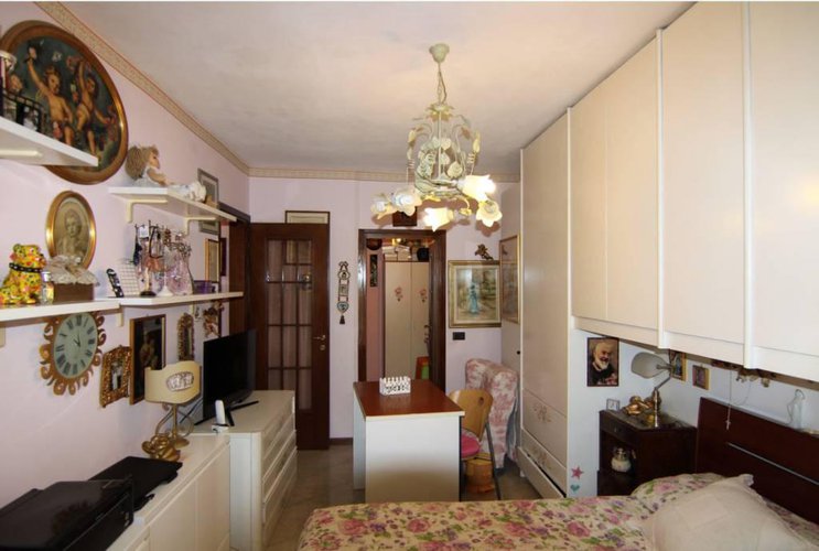 vicinanze Piazza Sant'Anna in casetta con giardino e box Bergamo