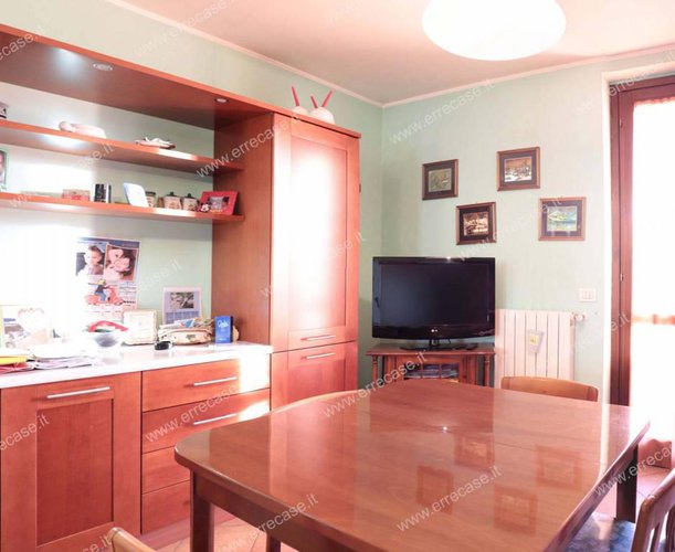 Recente 3 Locali + Servizi Brembate