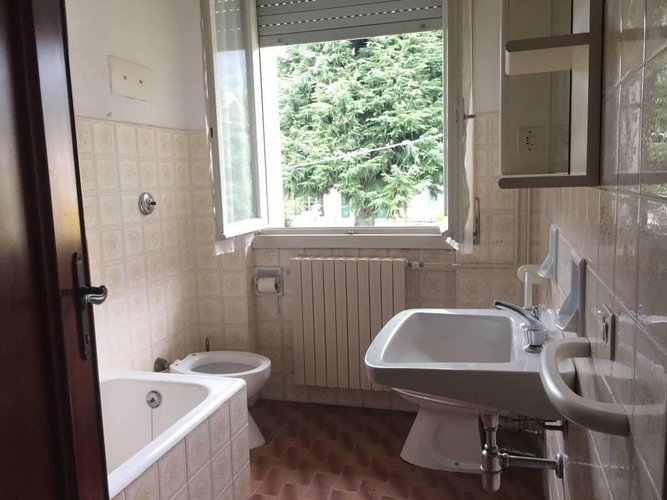 Ampio Bilocale Scanzorosciate