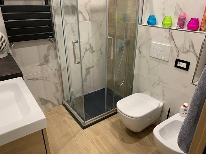 PORZIONE DI CASA CON UN MONOLOCALE, UN BILOCALE E GIARDINO Seriate