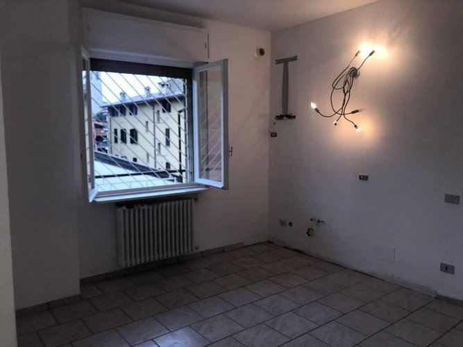 TRILOCALE CON BALCONE E SOLAIO Seriate