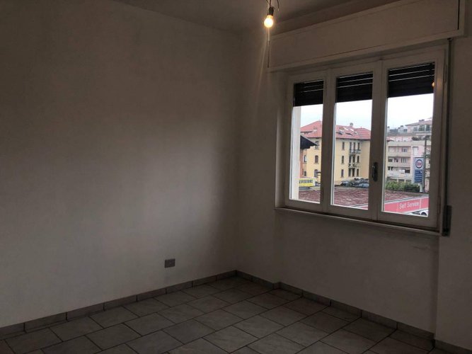 TRILOCALE CON BALCONE E SOLAIO Seriate