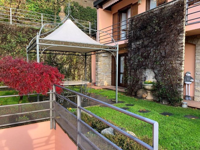 VILLA SINGOLA Albino