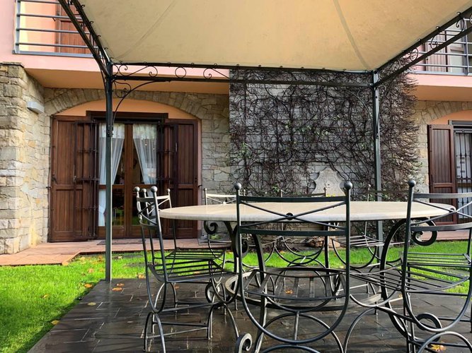 VILLA SINGOLA Albino