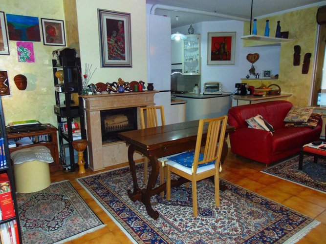 Trilocale con cantina e box Villa di Serio