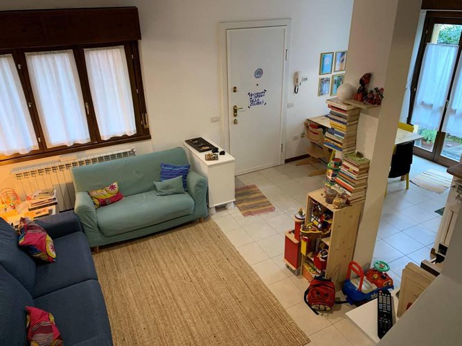 TRILOCALE INGRESSO INDIPENDENTE CON GIARDINO