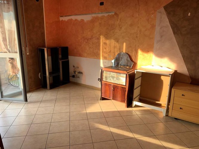 BILOCALE CON BOX Scanzorosciate