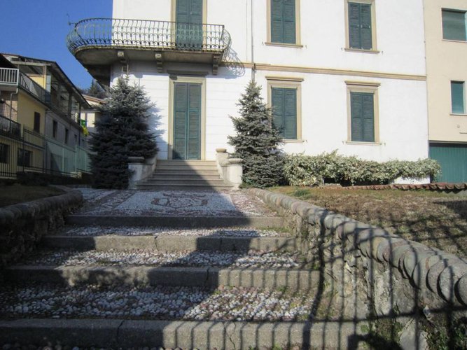 NEMBRO QUADRILOCALE CON GIARDINO Nembro