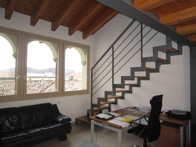 NEMBRO TRILOCALE COME NUOVO SU DUE LIVELLI Nembro