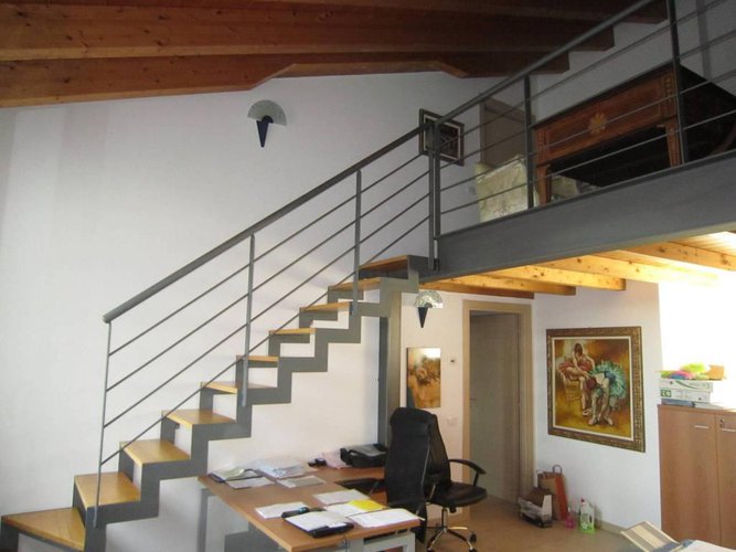 NEMBRO TRILOCALE COME NUOVO SU DUE LIVELLI Nembro