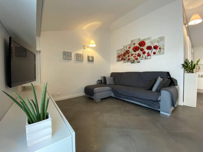 FAVOLOSO ED ELEGANTE APPARTAMENTO AL PIANO MANSARDATO! Trescore Balneario