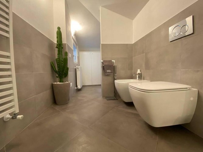 FAVOLOSO ED ELEGANTE APPARTAMENTO AL PIANO MANSARDATO! Trescore Balneario