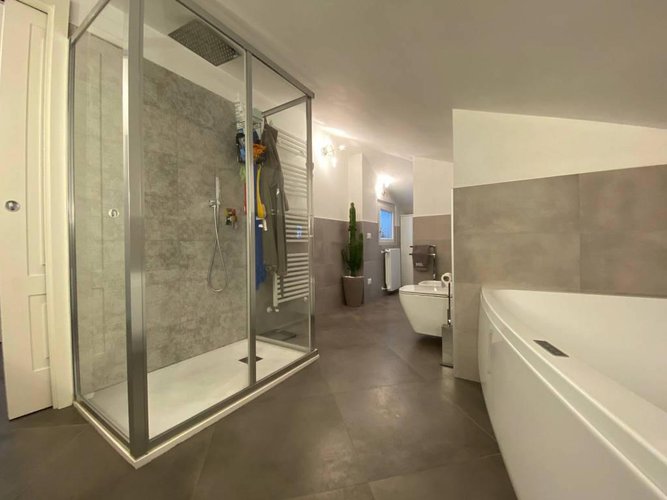 FAVOLOSO ED ELEGANTE APPARTAMENTO AL PIANO MANSARDATO! Trescore Balneario