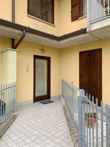 TRILOCALE RECENTE A GHISALBA Urgnano