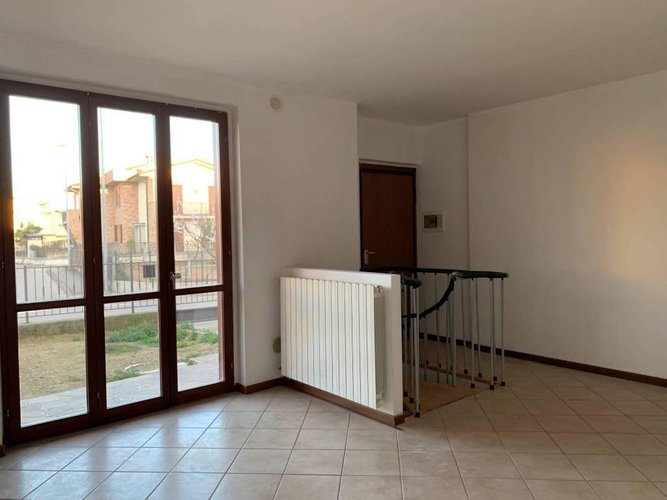 RECENTE BILOCALE CON GIARDINO AD ANTEGNATE Covo