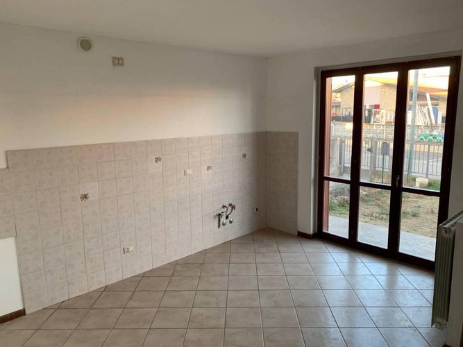 RECENTE BILOCALE CON GIARDINO AD ANTEGNATE Fontanella