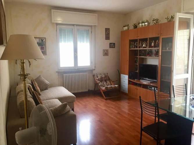 TRILOCALE IN BUONE CONDIZIONI A ROMANO DI LOMBARDIA