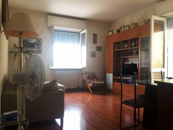 TRILOCALE IN BUONE CONDIZIONI A ROMANO DI LOMBARDIA Ghisalba