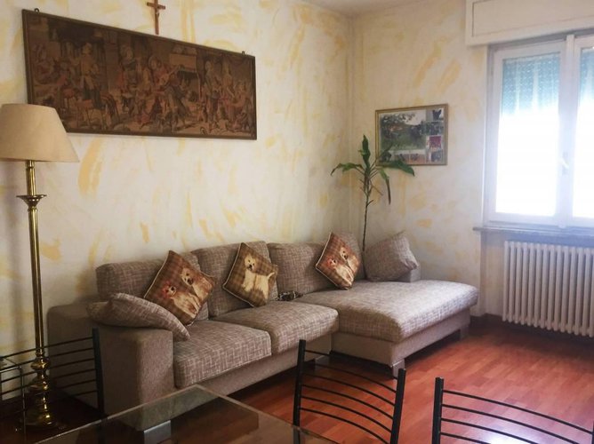 TRILOCALE IN BUONE CONDIZIONI A ROMANO DI LOMBARDIA Ghisalba