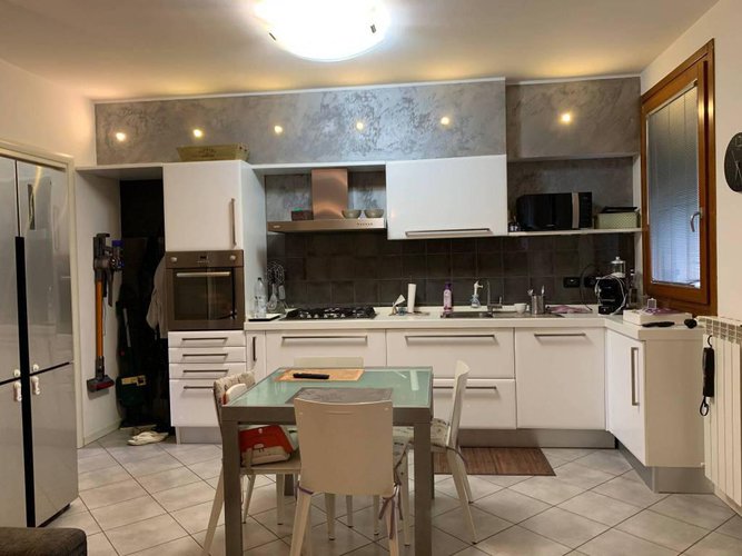 APPARTAMENTO IN VILLA DI RECENTE COSTRUZIONE Antegnate