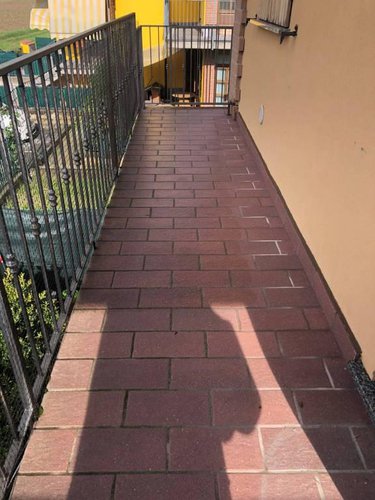 TRILOCALE CON GIARDINO Fara Olivana con Sola