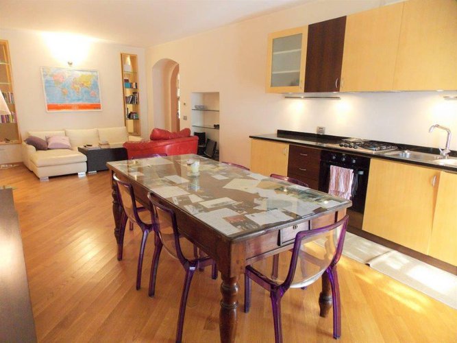 PALOSCO, RAFFINATO BILOCALE CON TERRAZZO Castelli Calepio