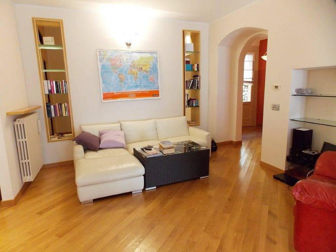 PALOSCO, RAFFINATO BILOCALE CON TERRAZZO Castelli Calepio