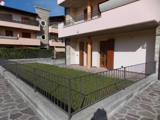QUADRILOCALE CON GIARDINO A PALAZZOLO SULL'OGLIO Palosco