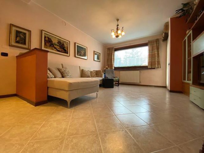 ELEGANTE APPARTAMENTO AI PIEDI DEL MONTE Castelli Calepio