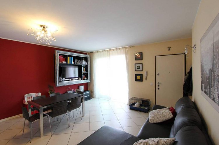 FAVOLOSO APPARTAMENTO IN VILLA!!! Bolgare