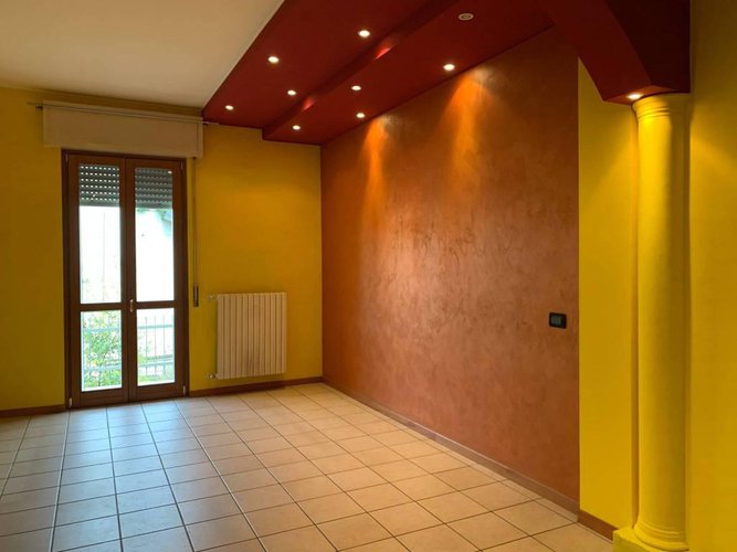 TRILOCALE VIA ISONZO ROMANO DI LOMBARDIA Romano di Lombardia