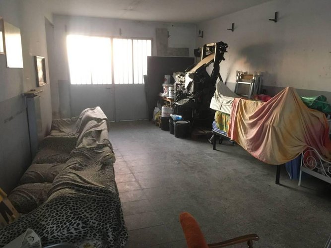 CASEGGIATO IN POSIZIONE STRATEGICA IN ZONA DI PASSAGGIO Calcinate