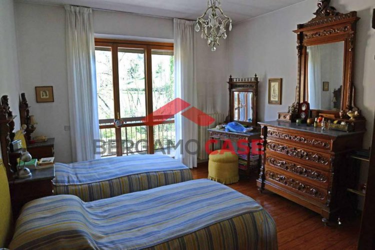 Villa nel quartiere di Monterosso Bergamo