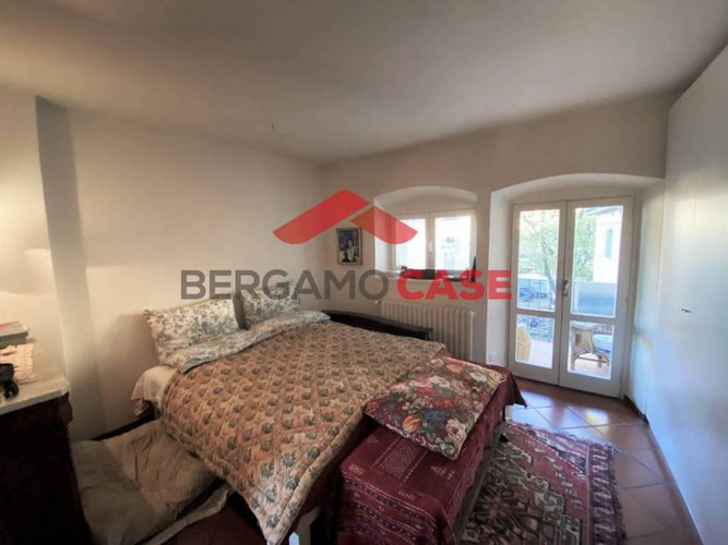 Bilocale risttrutturato in Piazza Vecchia Città Alta Bergamo