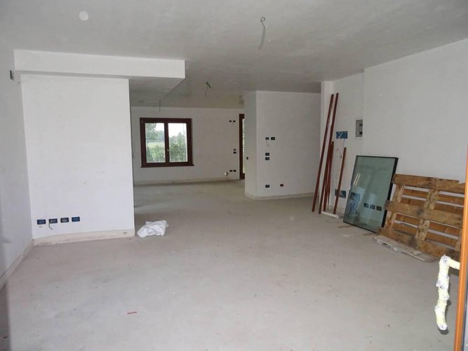 Scanzorosciate Villa singola con giardino di 400mq Scanzorosciate